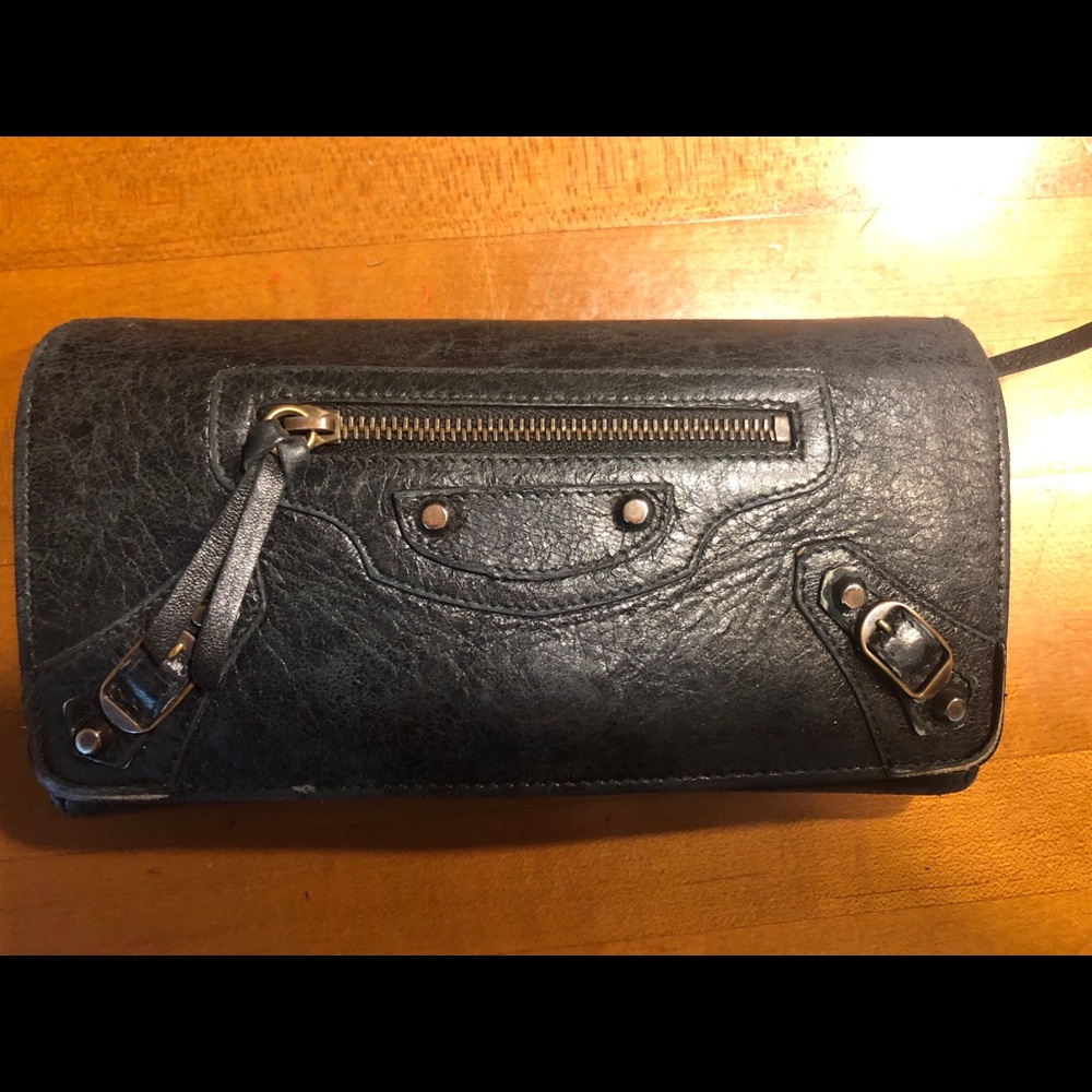 Balenciaga wallet in very good condition